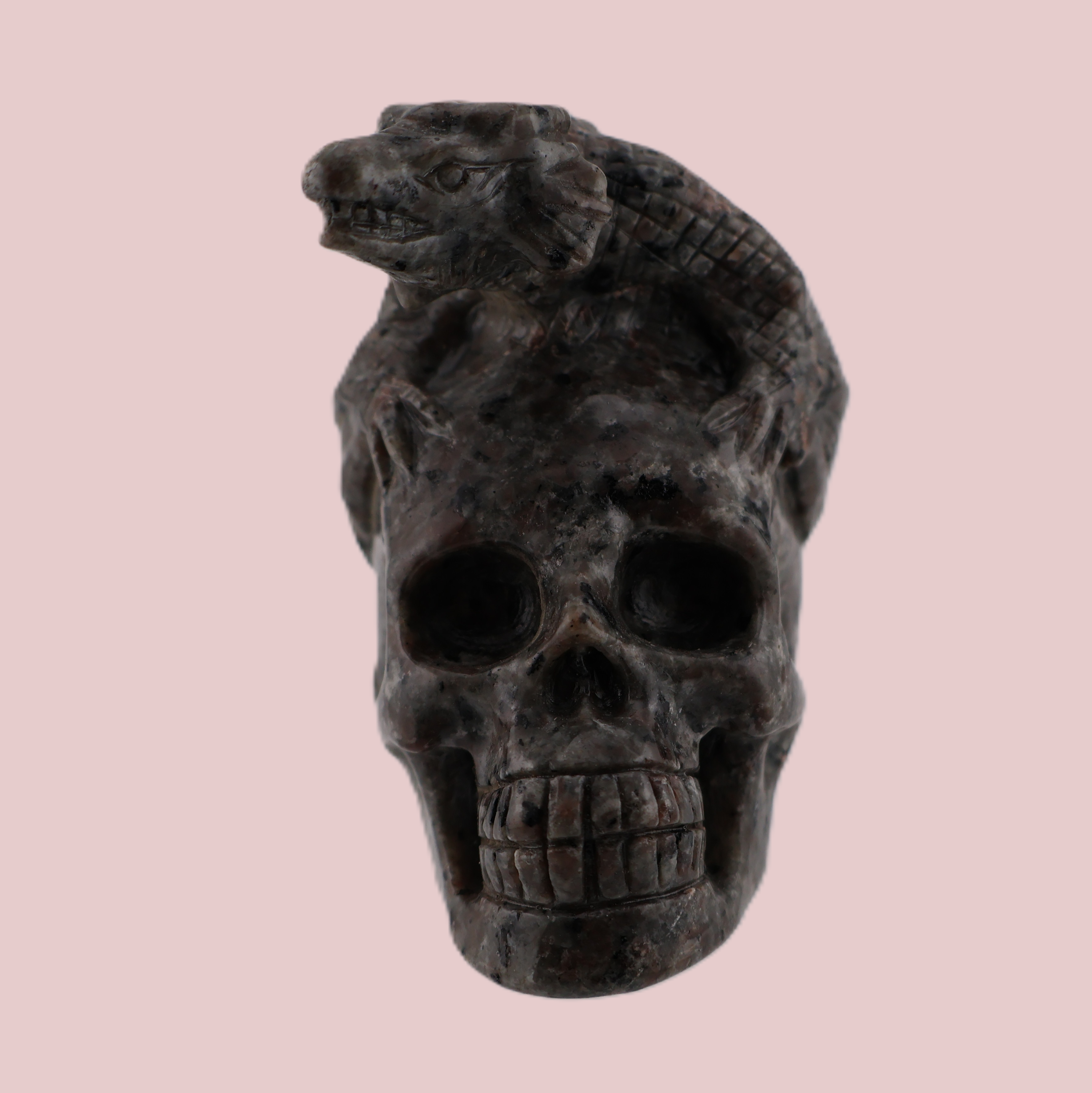 Yooperlite Skull With Dragon - UV Reactive